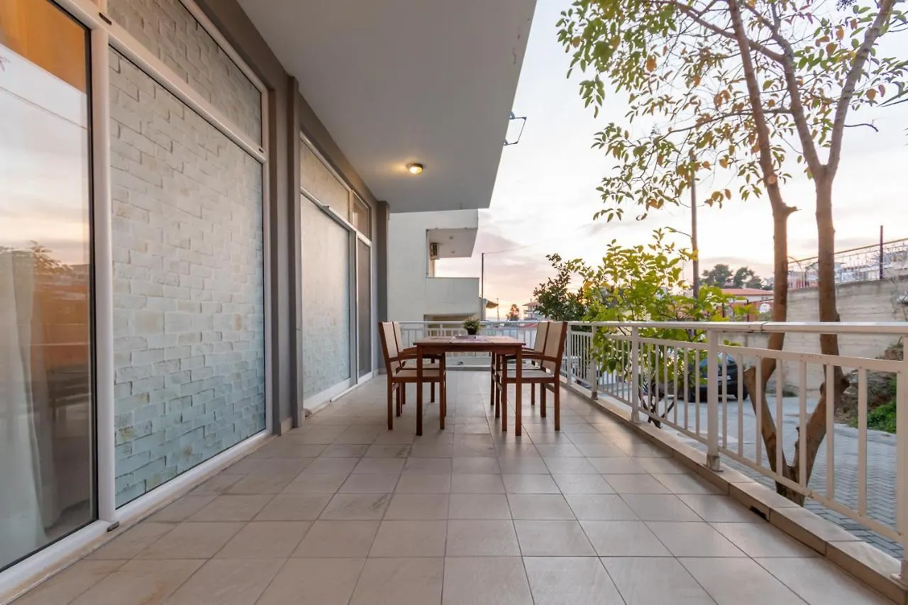 Bozi' S Apartment Neos Marmaras Greece