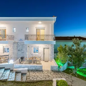 Crystal House Apartment