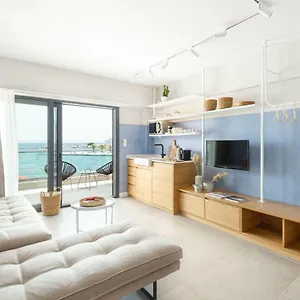Eladia Apartment